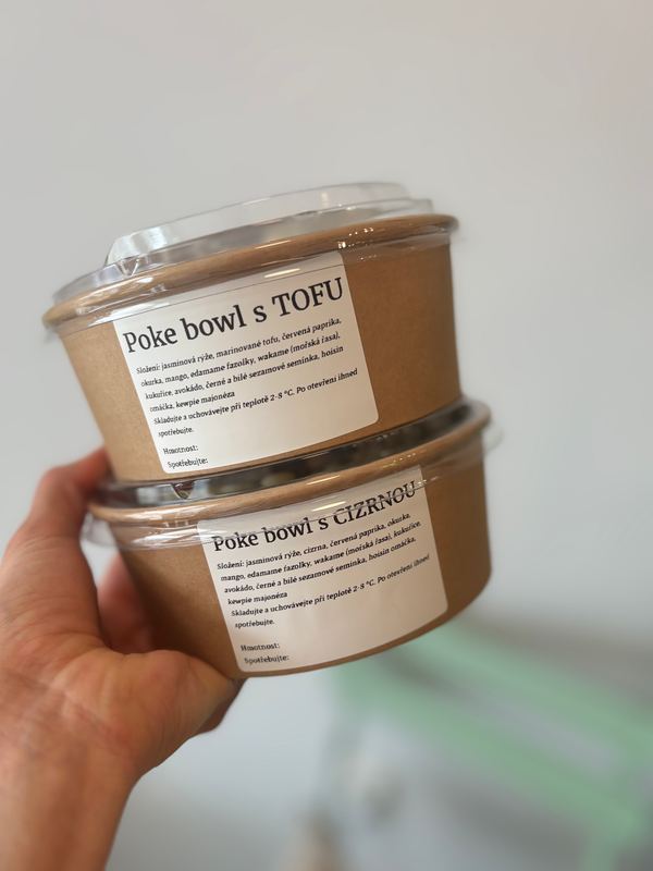 Poke bowl s tofu a poke bowl s cizrnou s sebou
